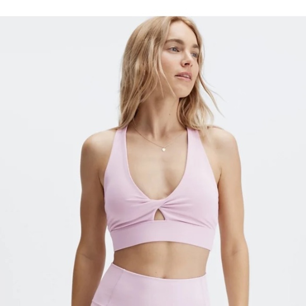 Fabletics Oasis Twist Sports Bra Size Medium